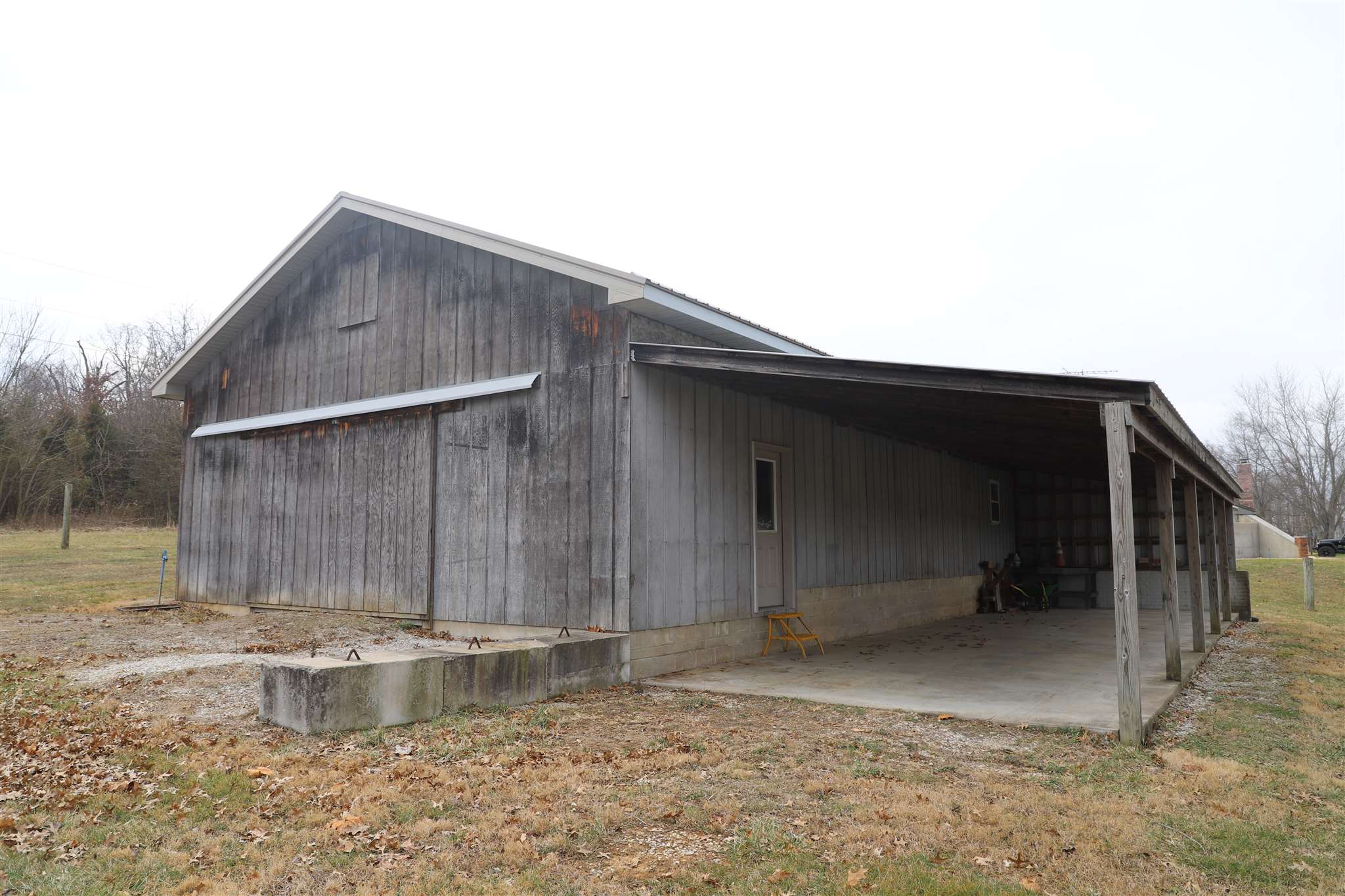 1017 South Meridian Road Mitchell, IN 47446 - Photo 22 of 26