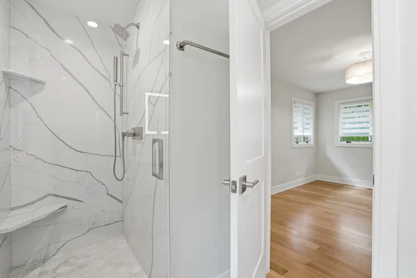 $625,000 | 212 East Monterey Avenue, Schaumburg, IL 60193