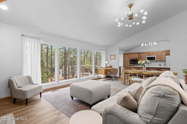 $699,000 | 12 Kippen Court, Pinehurst, NC 28374