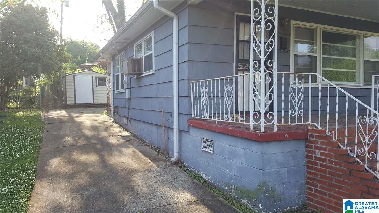 849 Center Way Southwest Birmingham, AL 35211 - Photo 3 of 22