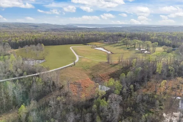 $765,000 | 2038 Jack Saunders Road, Waverly, TN 37185