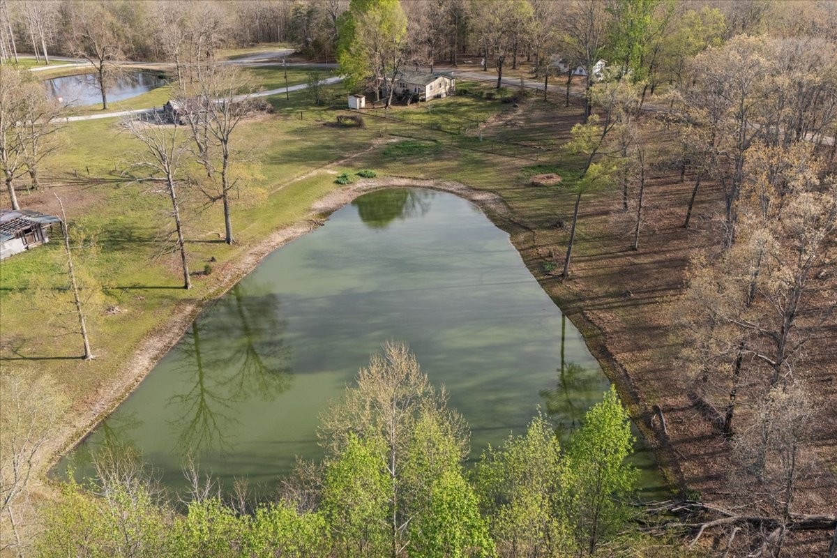 2038 Jack Saunders Road Waverly, TN 37185 - Photo 2 of 63