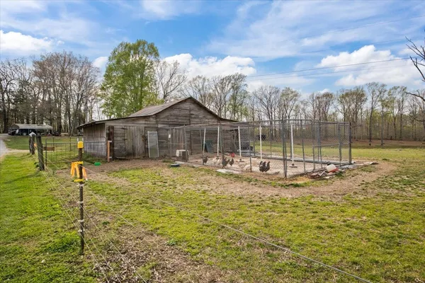 $765,000 | 2038 Jack Saunders Road, Waverly, TN 37185