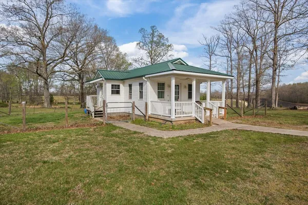 $765,000 | 2038 Jack Saunders Road, Waverly, TN 37185