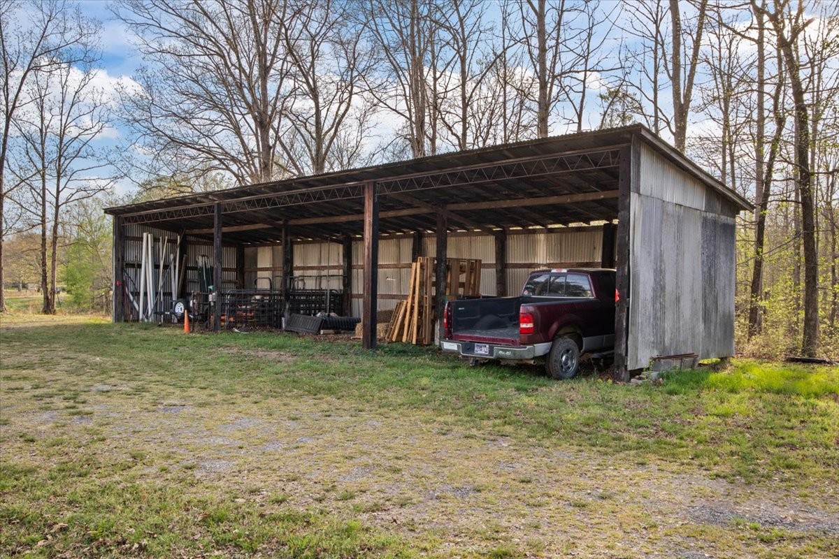 2038 Jack Saunders Road Waverly, TN 37185 - Photo 51 of 63