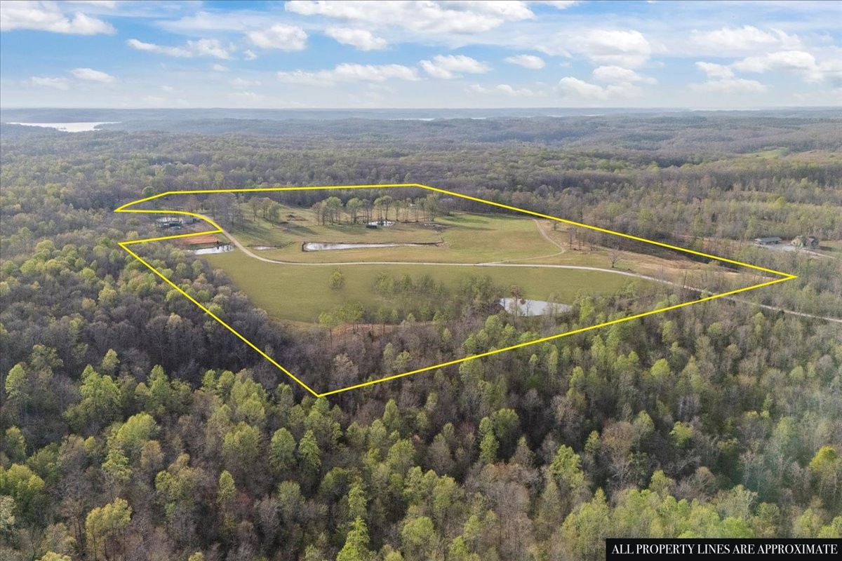 2038 Jack Saunders Road Waverly, TN 37185 - Photo 61 of 63