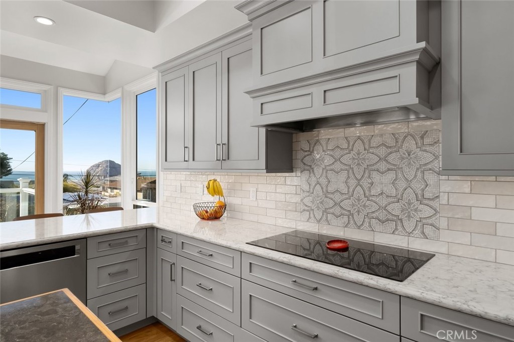 444 Kings Avenue Morro Bay, CA 93442 - Photo 21 of 74