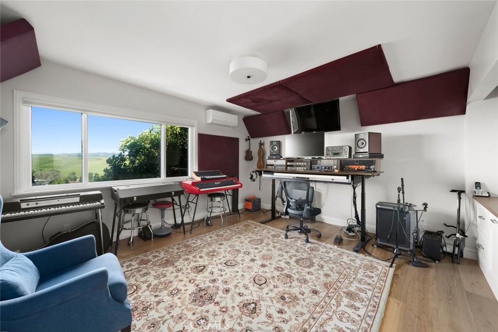 444 Kings Avenue Morro Bay, CA 93442 - Photo 57 of 74