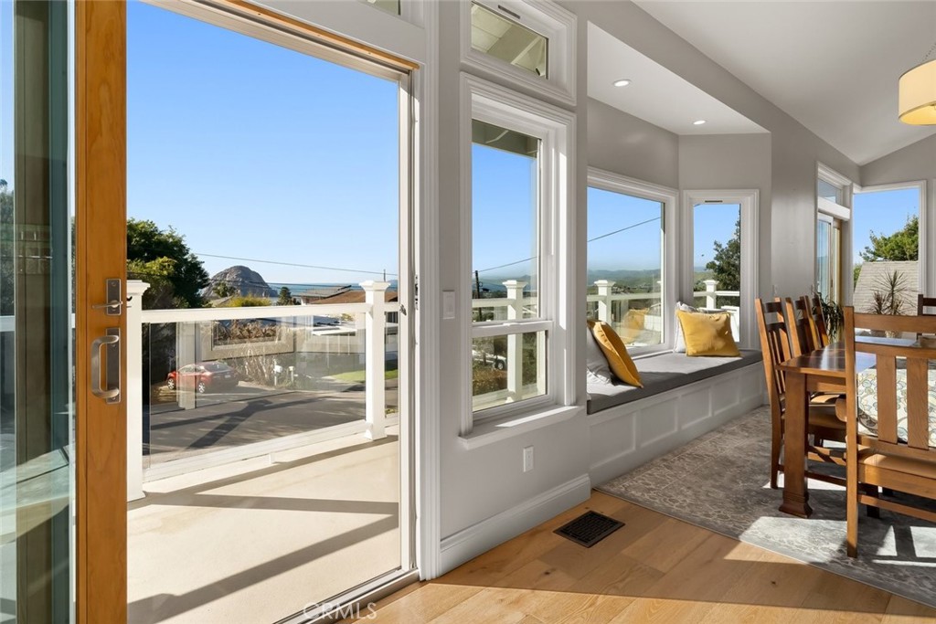 444 Kings Avenue Morro Bay, CA 93442 - Photo 8 of 74