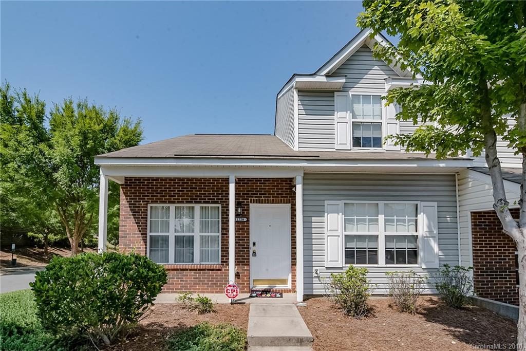 11228 Grass Field Road Charlotte, NC 28213 - Photo 1 of 26 front view of a house