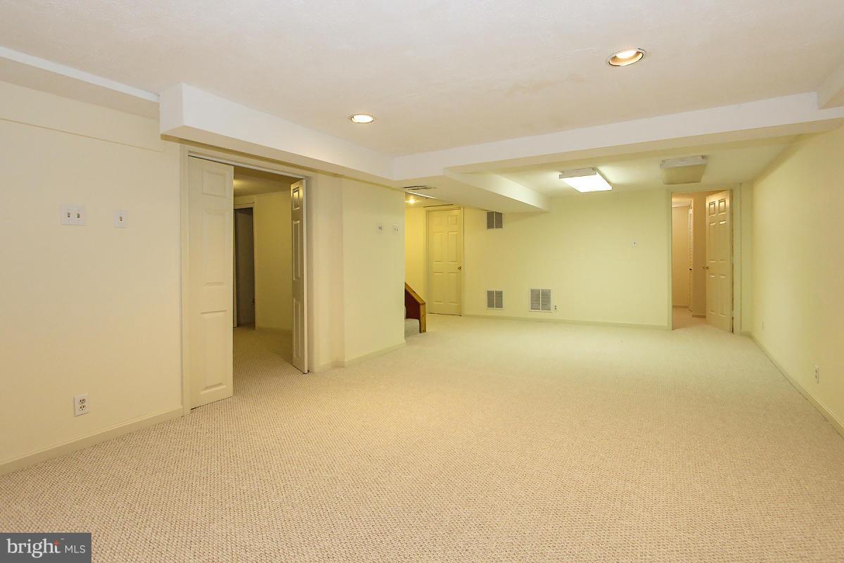 4713 Oxbow Road Rockville, MD 20852 - Photo 25 of 30 Basement