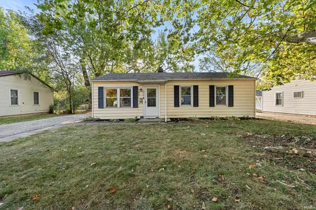 $174,900 | 4926 South Camden Drive, Fort Wayne, IN 46825