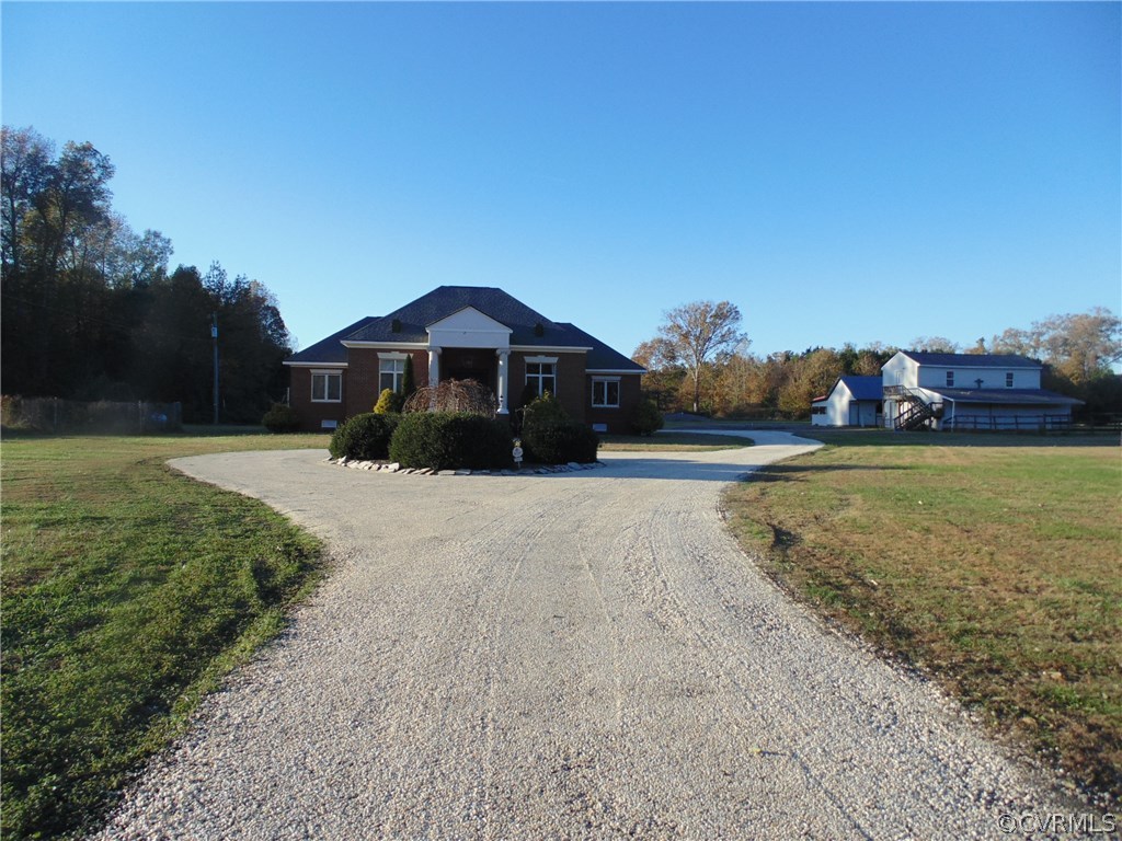 237 Moorefield Road West Point, VA 23181 - Photo 3 of 41 Gallery Image 3