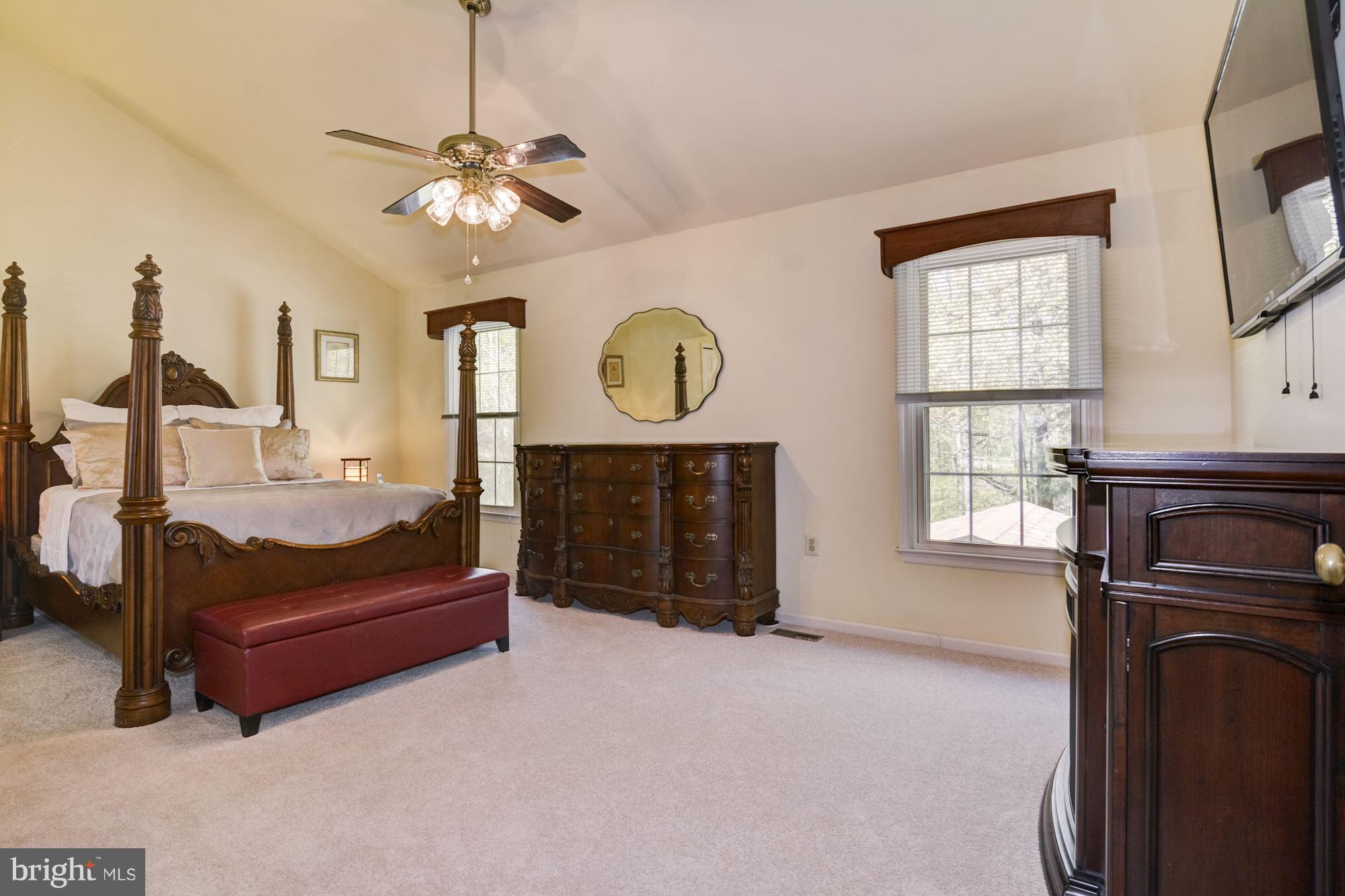 9504 Retriever Road Burke, VA 22015 - Photo 14 of 30 Bedroom (Master)