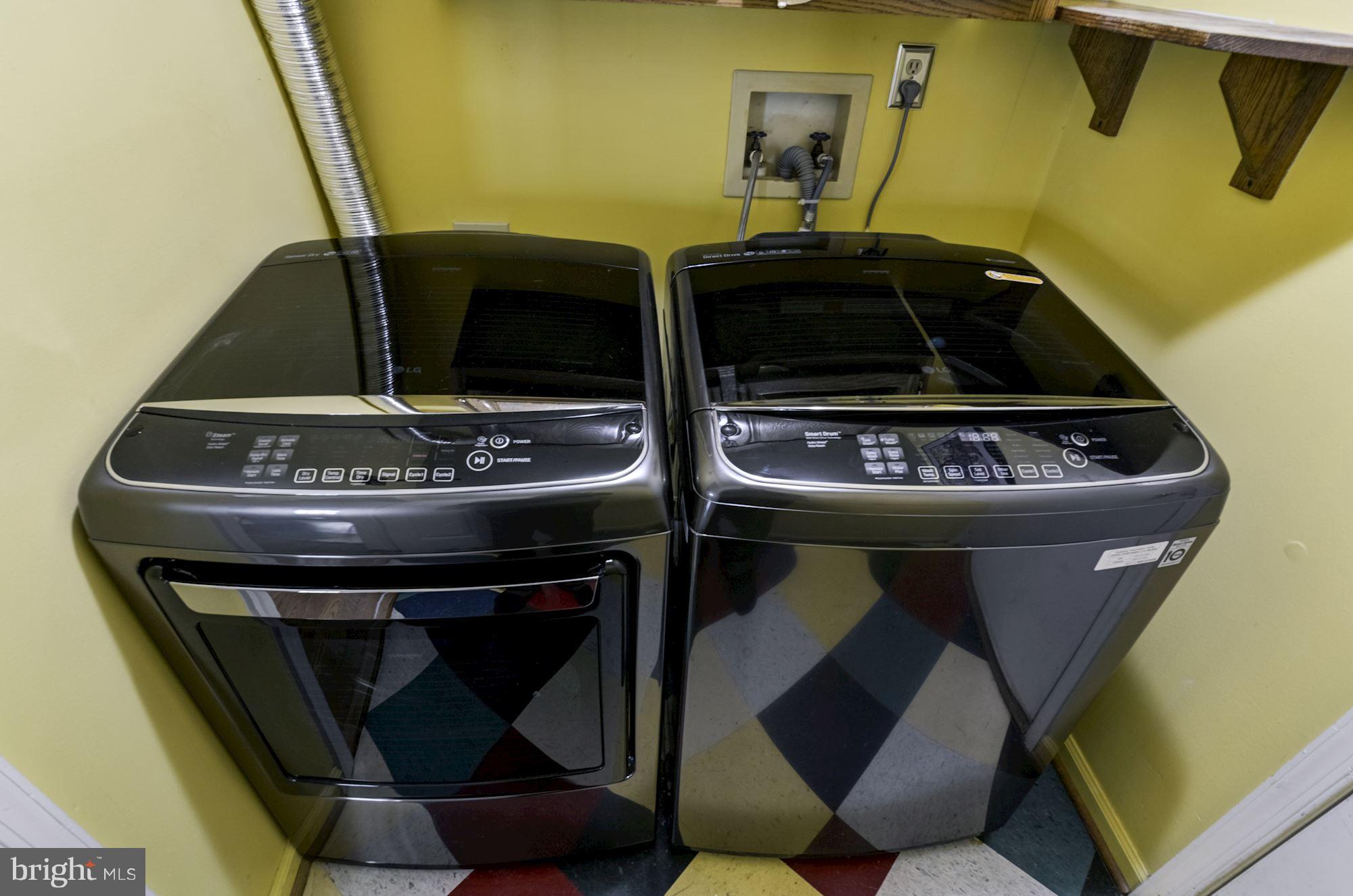 9504 Retriever Road Burke, VA 22015 - Photo 24 of 30 Washer/Dryer