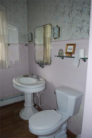 491 High Street Fall River, MA 02720 - Photo 21 of 30 Gallery Image 21