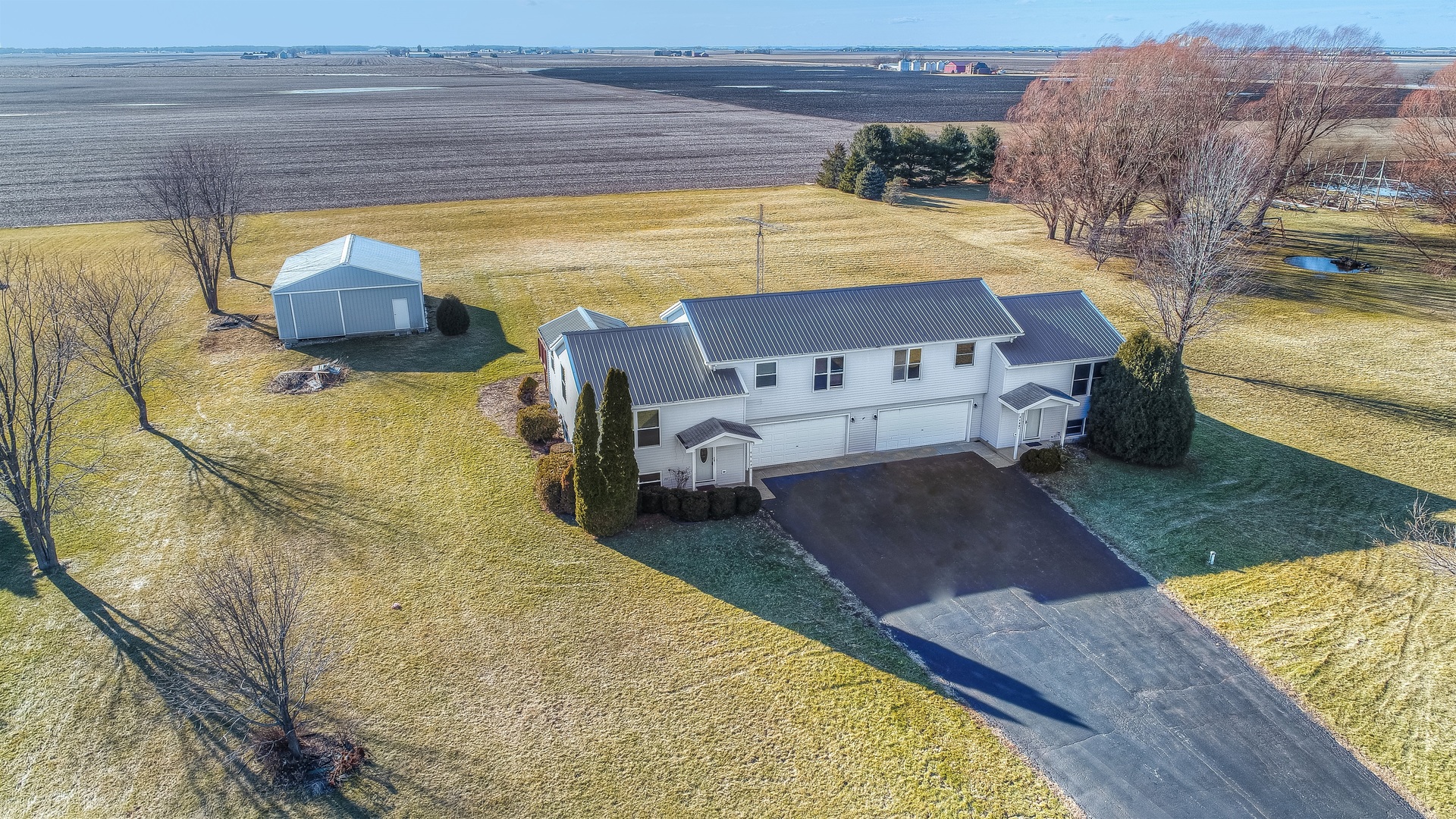 4469 North Il State Route Leland, IL 60531 - Photo 1 of 44