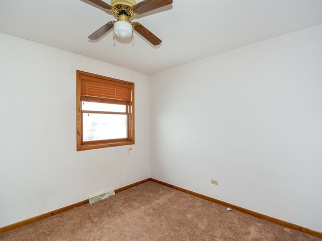 4469 North Il State Route Leland, IL 60531 - Photo 14 of 44