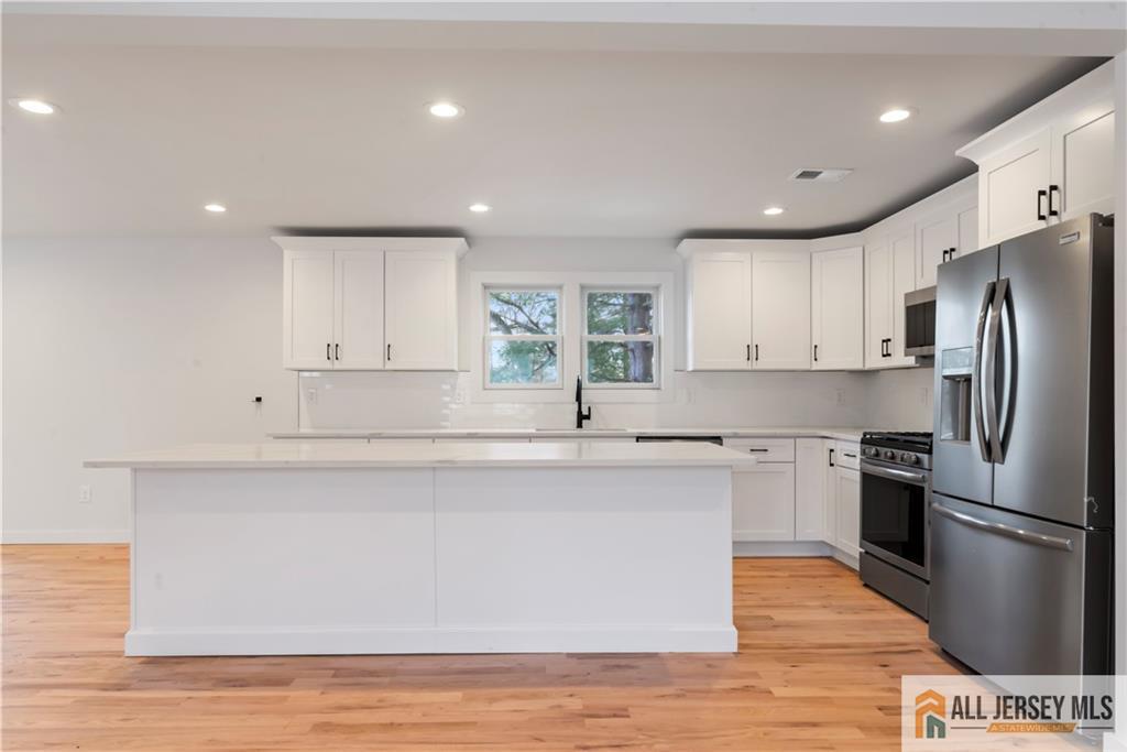 34 Clearview Road East Brunswick, NJ 08816 - Photo 9 of 36 Gallery Image 9