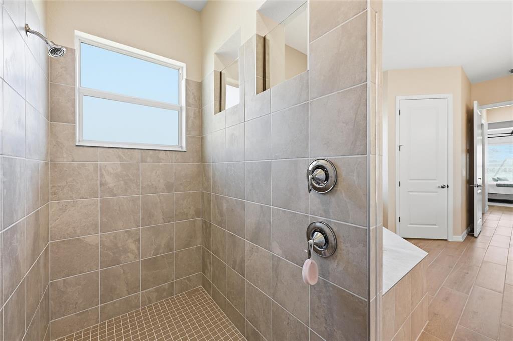 17235 Albatross Road Venice, FL 34293 - Photo 39 of 99 Gallery Image 39