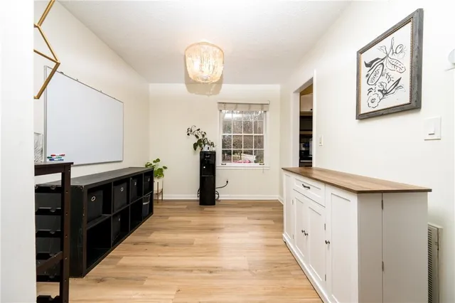 $200,000 | 127 Lablanc Way Northwest, Atlanta, GA 30327