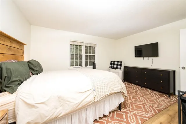 $200,000 | 127 Lablanc Way Northwest, Atlanta, GA 30327