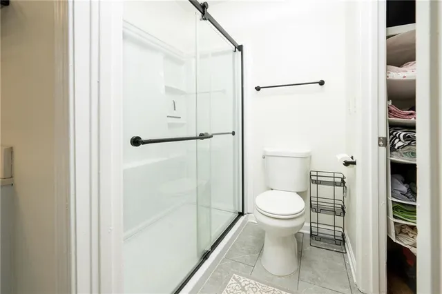 $200,000 | 127 Lablanc Way Northwest, Atlanta, GA 30327