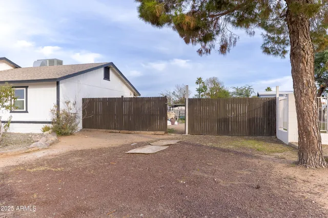 $410,000 | 6128 West Monte Cristo Avenue, Glendale, AZ 85306