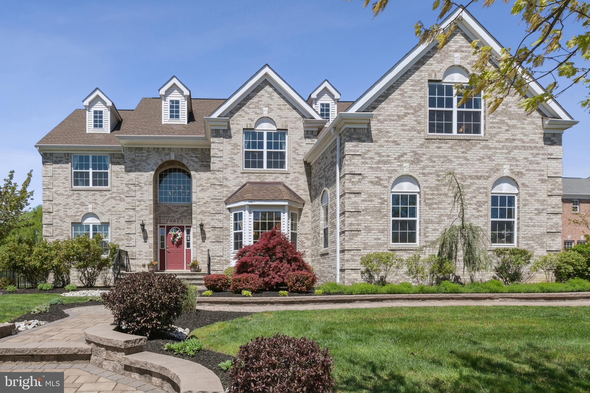 4 Sapphire Road Robbinsville, NJ 08691 - Photo 2 of 48 Gallery Image 2