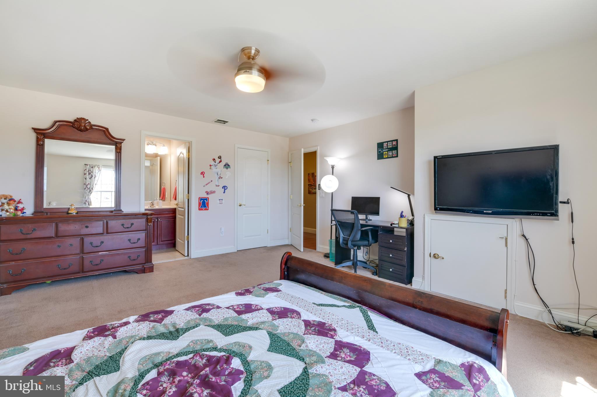 4 Sapphire Road Robbinsville, NJ 08691 - Photo 35 of 48 Gallery Image 35