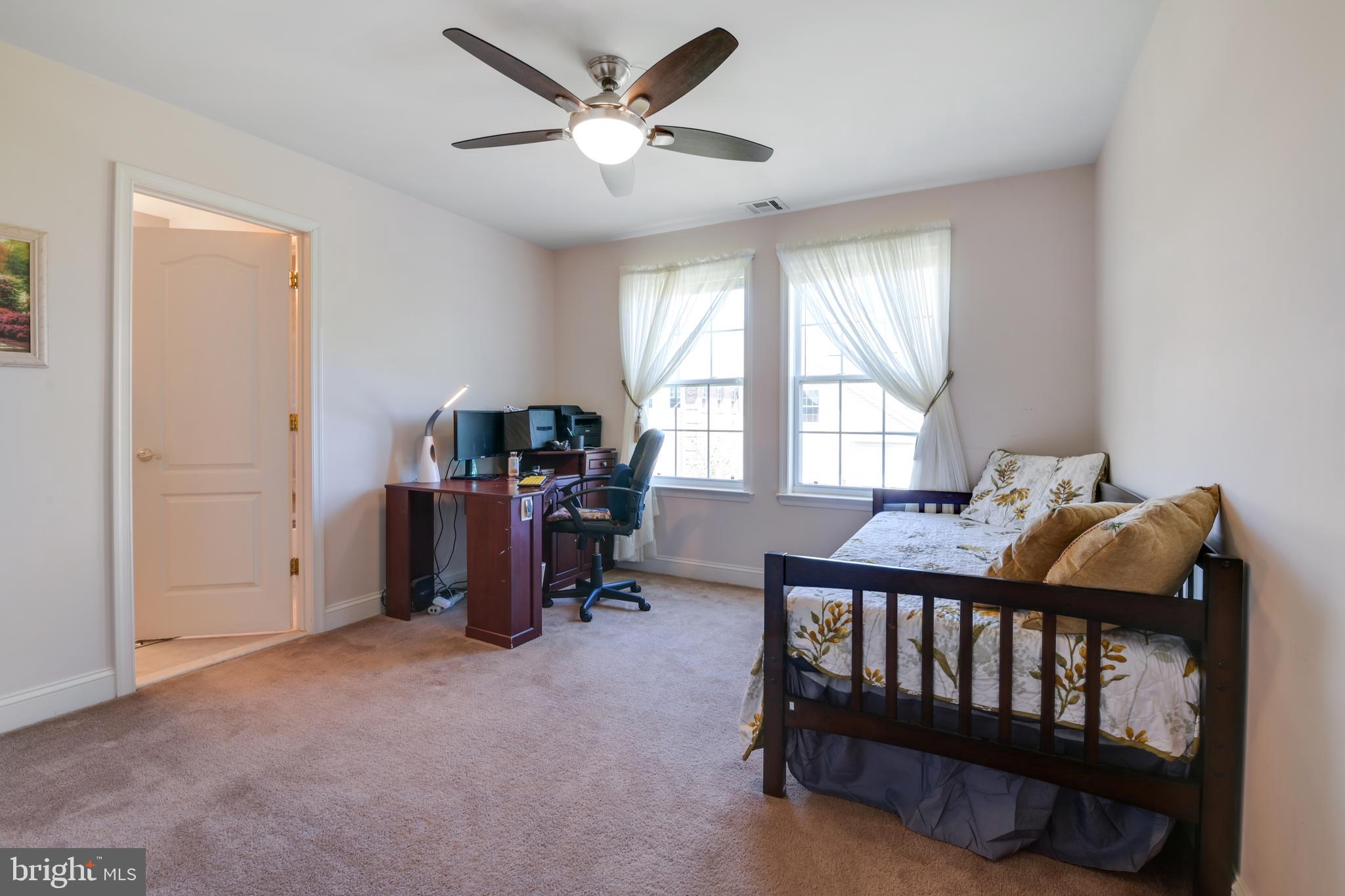 4 Sapphire Road Robbinsville, NJ 08691 - Photo 36 of 48 Gallery Image 36