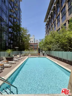 $2,695 | 1100 South Hope Street, Unit 907, Los Angeles, CA 90015