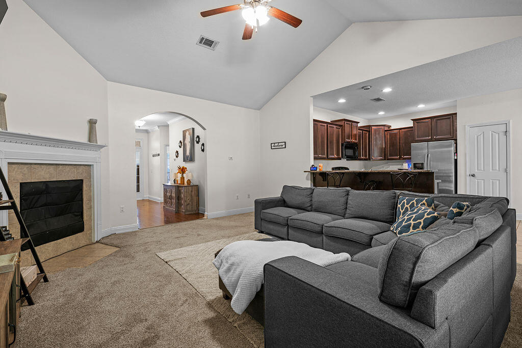 641 Red Fern Road Crestview, FL 32536 - Photo 11 of 33 641RedFernRd-10