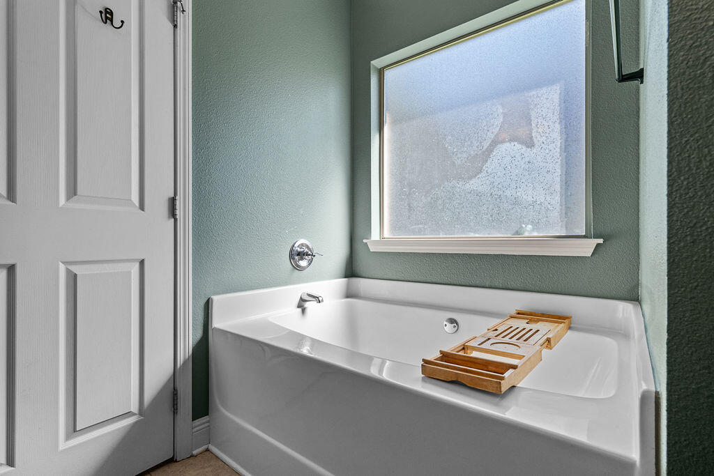 641 Red Fern Road Crestview, FL 32536 - Photo 24 of 33 641RedFernRd-20