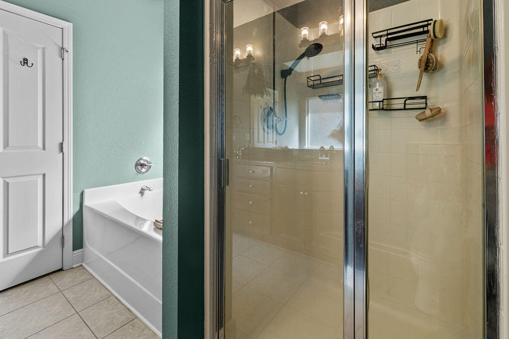 641 Red Fern Road Crestview, FL 32536 - Photo 25 of 33 641RedFernRd-18