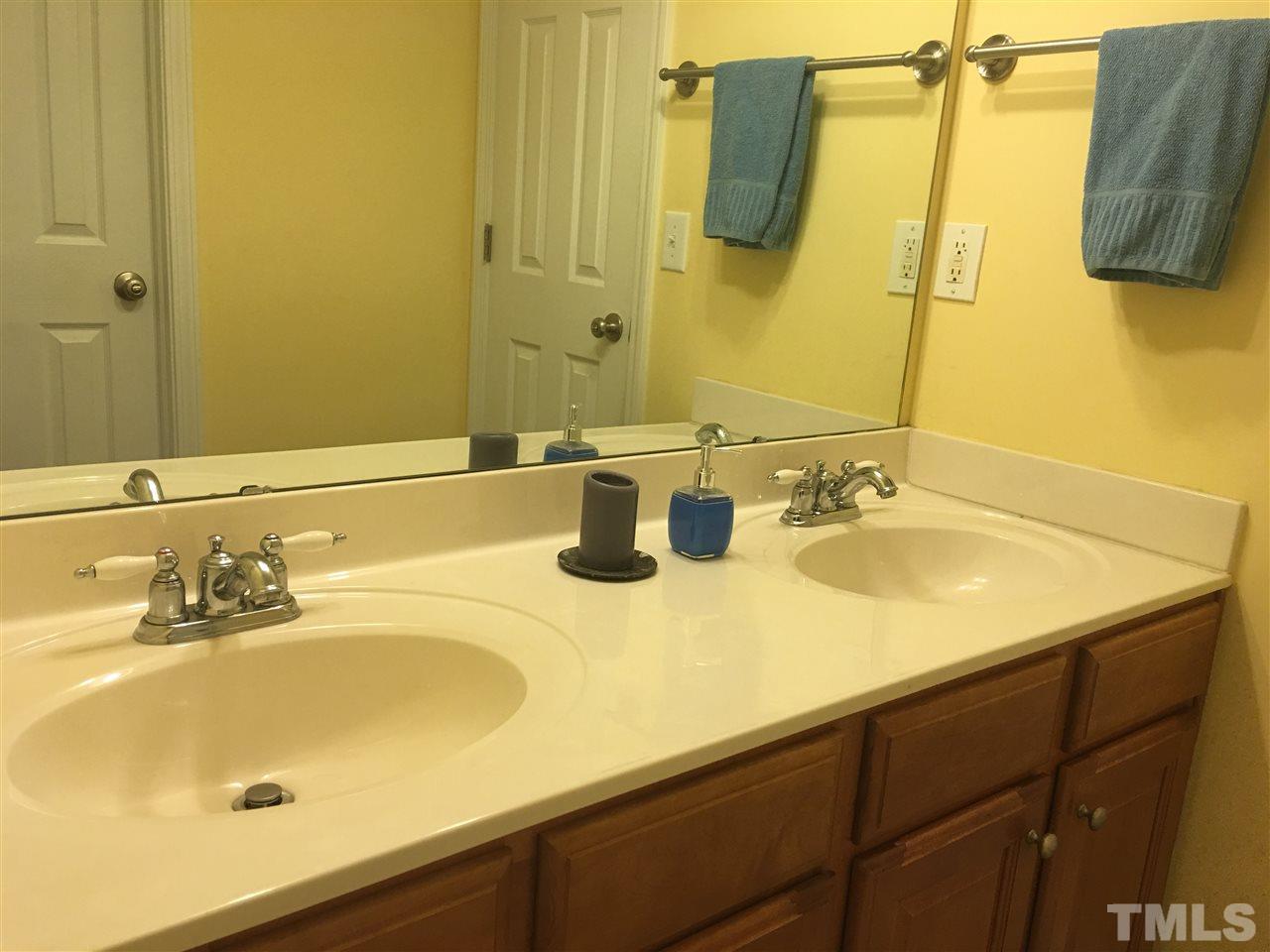 2958 Settle In Lane Raleigh, NC 27614 - Photo 20 of 25 Gallery Image 20