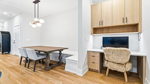 $700,000 | 3125 North Clybourn Avenue, Unit 2N, Chicago, IL 60618