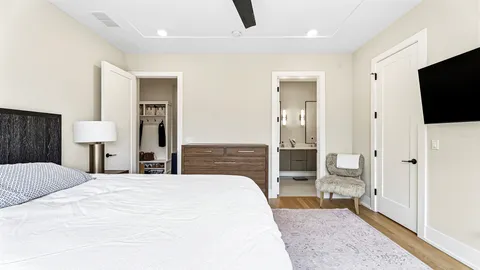 $700,000 | 3125 North Clybourn Avenue, Unit 2N, Chicago, IL 60618