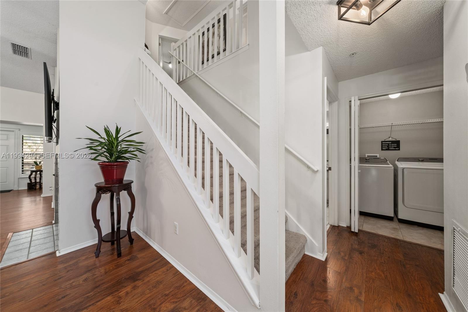 703 Swan Lane Altamonte Springs, FL 32701 - Photo 16 of 33