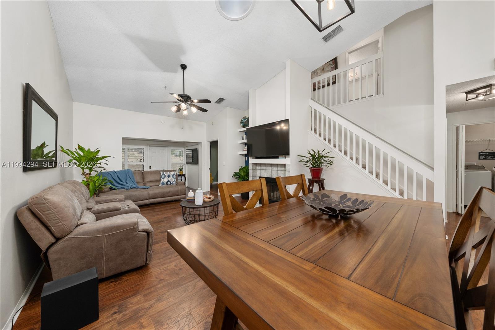 703 Swan Lane Altamonte Springs, FL 32701 - Photo 10 of 33