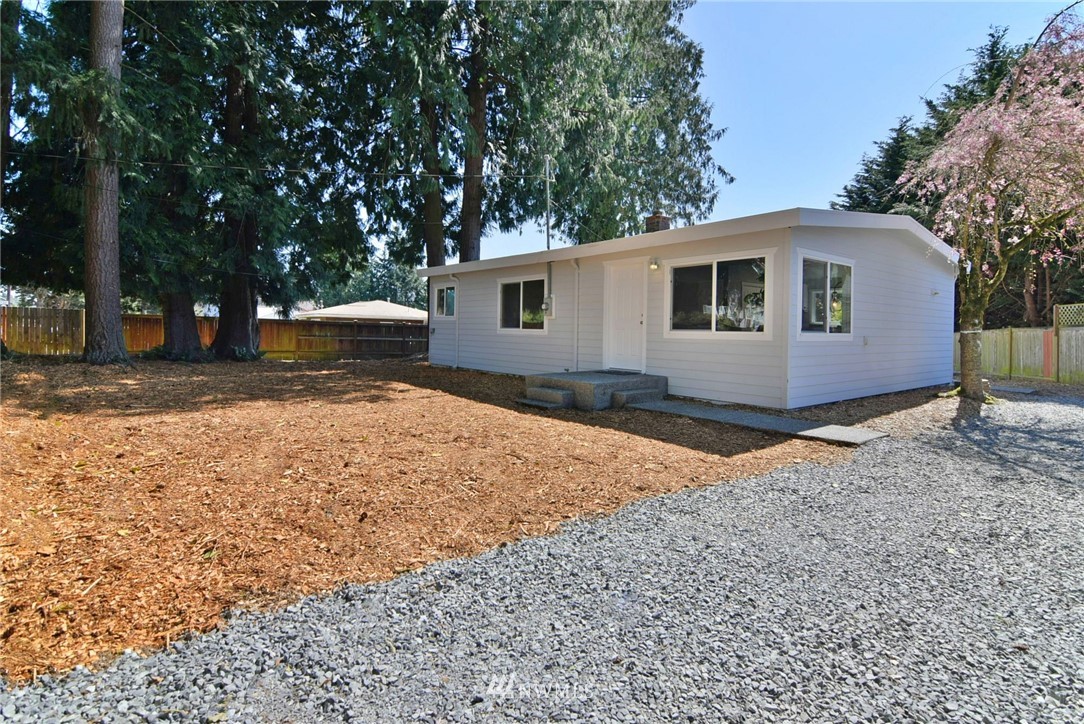 19226 Filbert Road Lynnwood, WA 98036 - Photo 1 of 21