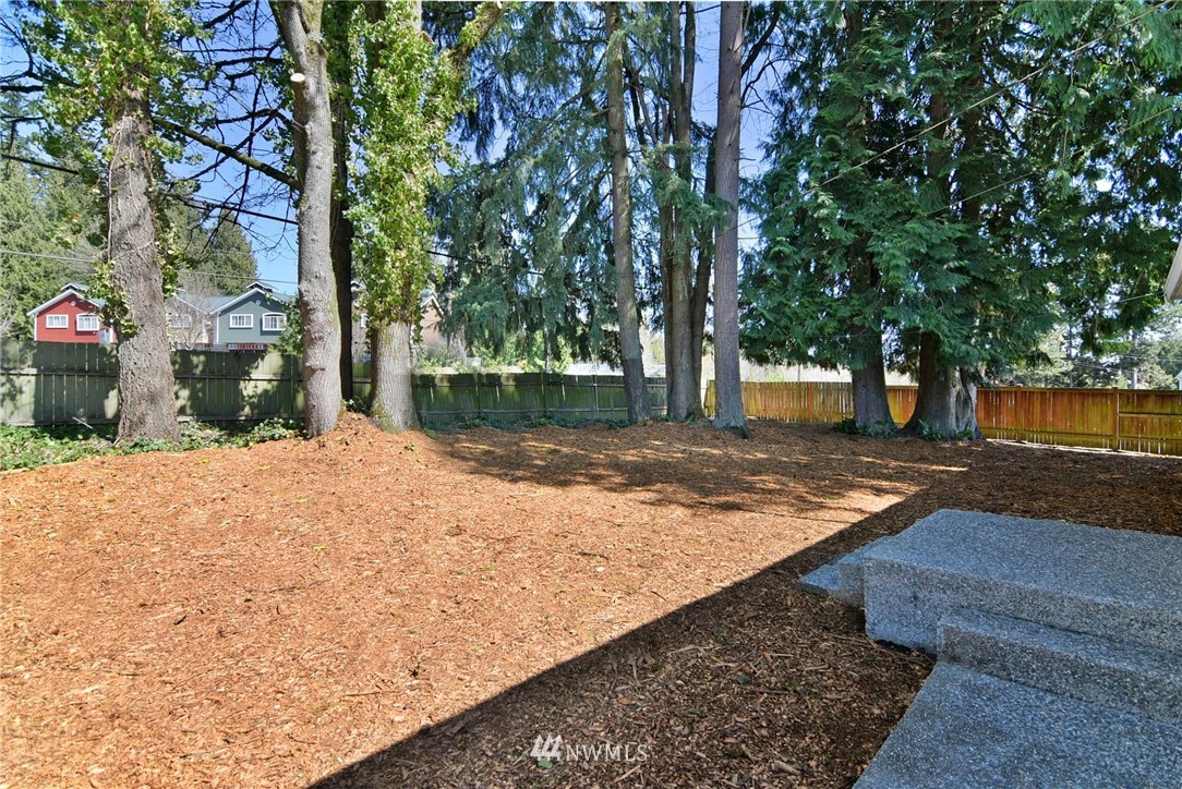 19226 Filbert Road Lynnwood, WA 98036 - Photo 15 of 21