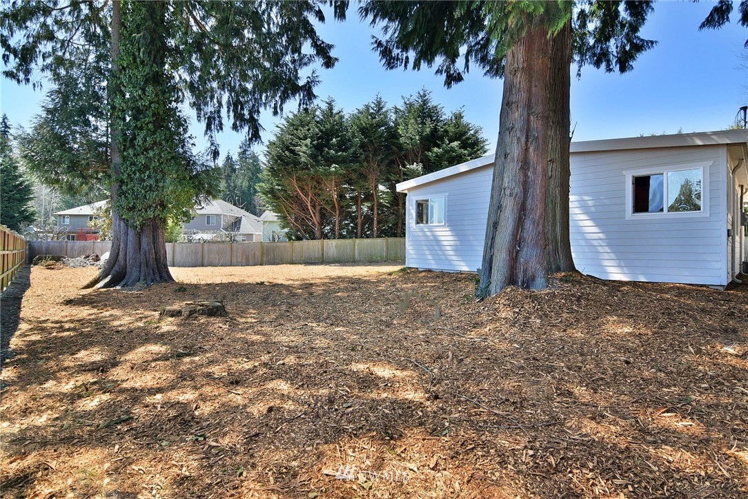 19226 Filbert Road Lynnwood, WA 98036 - Photo 16 of 21