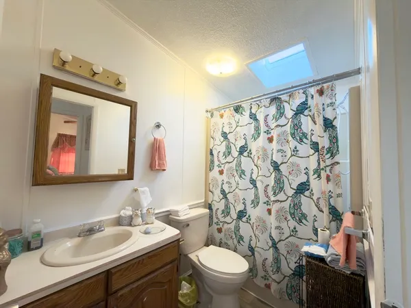 $125,000 | 16 Mobile Home Way, Springfield, MA 01119