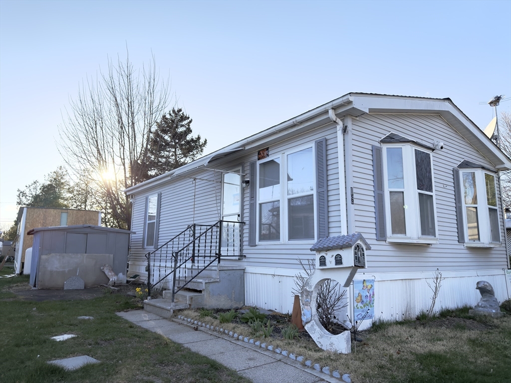 16 Mobile Home Way Springfield, MA 01119 - Photo 10 of 11