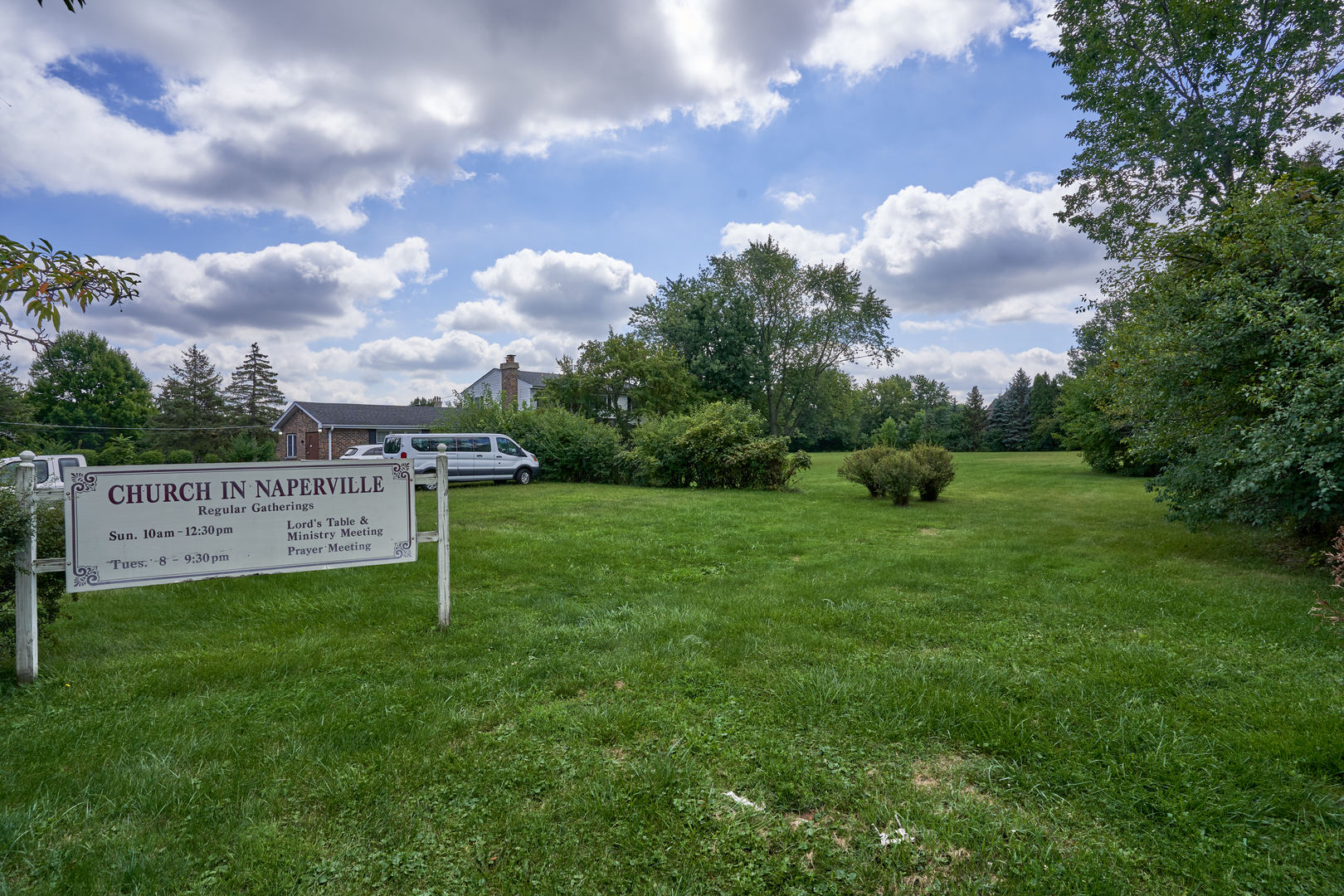 24W175 Hobson Road Naperville, IL 60540 - Photo 9 of 30 a view of a park with a bench