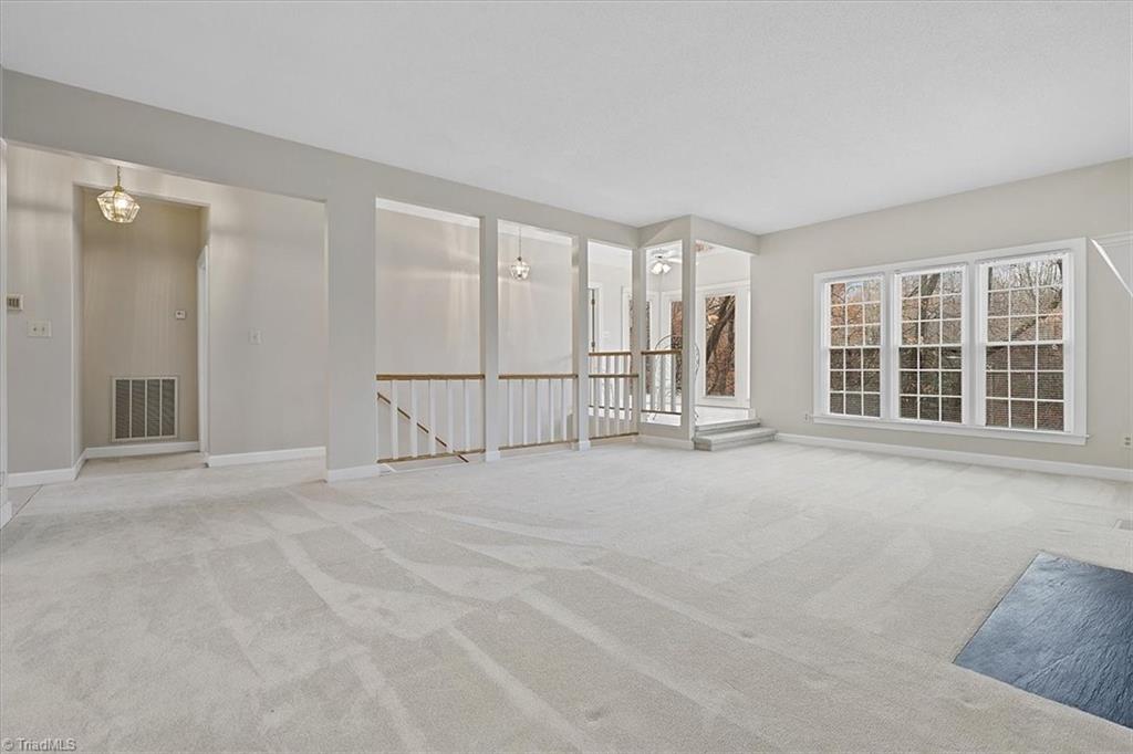 904 Flicker Lane High Point, NC 27262 - Photo 11 of 45 Gallery Image 11