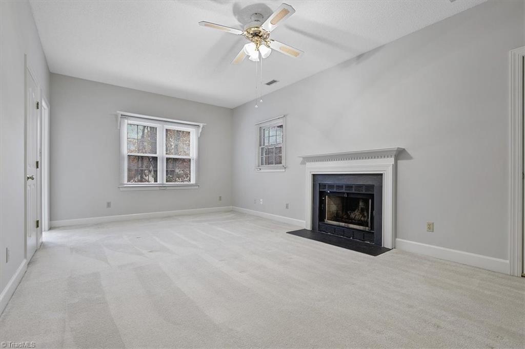 904 Flicker Lane High Point, NC 27262 - Photo 39 of 45 Gallery Image 39