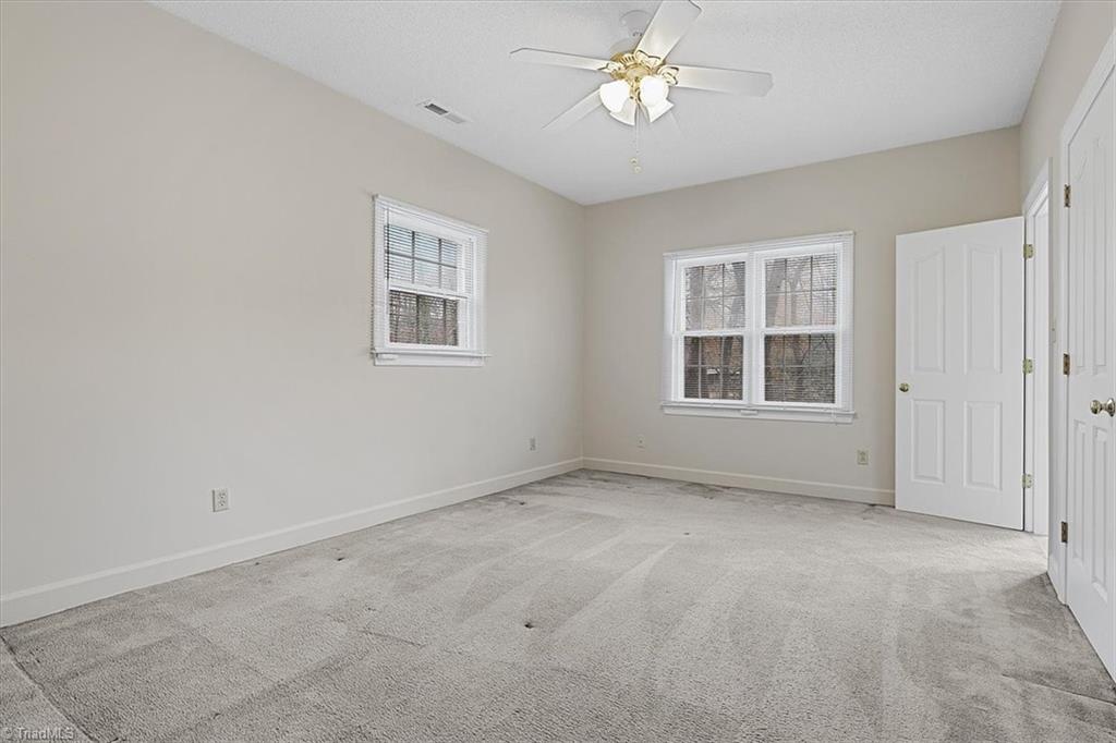 904 Flicker Lane High Point, NC 27262 - Photo 41 of 45 Gallery Image 41