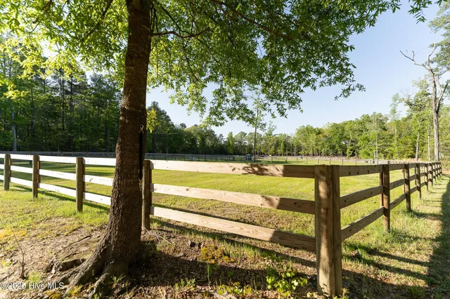 $895,000 | 104 Bridle Path Lane, Carthage, NC 28327